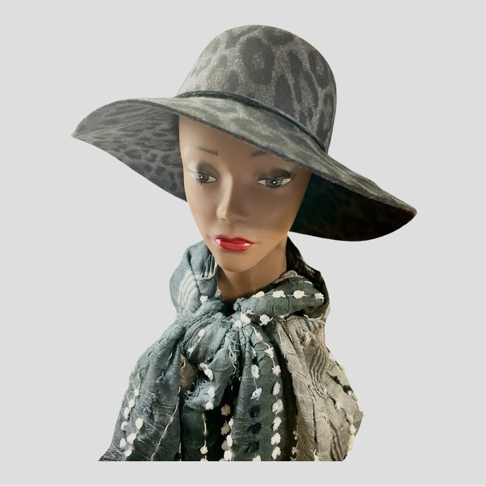 Leopard Cheetah Print Saks Fifth Ave Hat